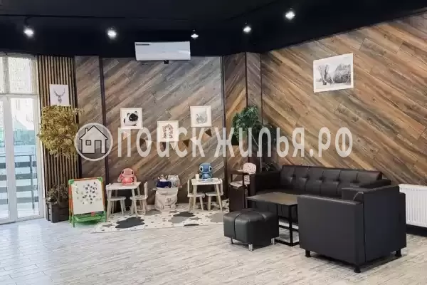 «Gill Grad», Небуг