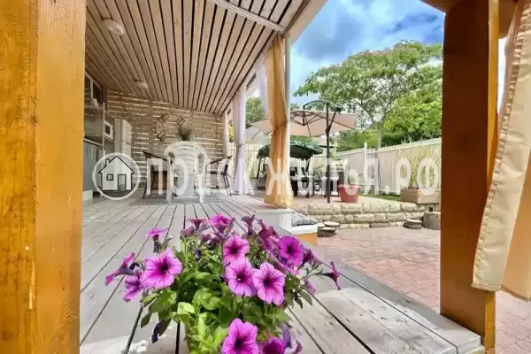 Частный сектор «Дом у моря Подсолнух», Криница