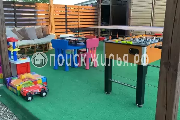 «Родные пенаты», Кучугуры «Родные пенаты», Кучугуры