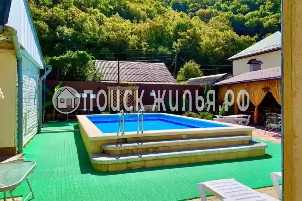 «Виктория», Новомихайловский