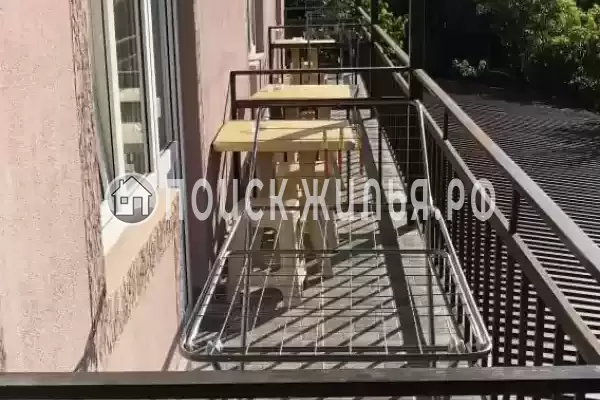 «Монарх», Вардане