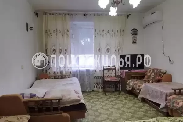 Квартира, ул.Розы Люксембург, д.6, Краснодарский край, Ейск, Розы Люксембург, д.6