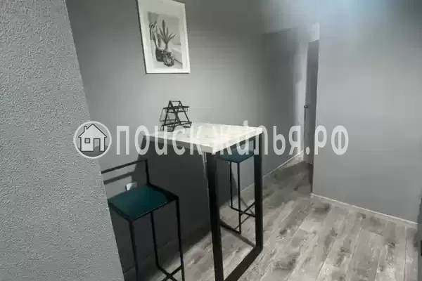 Квартира «Трехкомнатная квартира в центре Пицунды», Пицунда