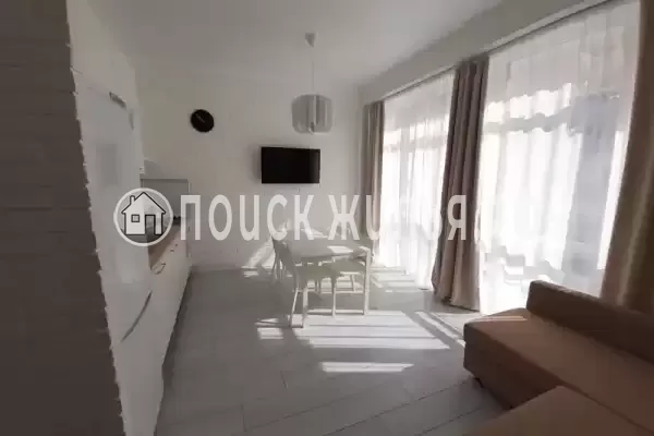 Апартаменты, Учительская, д.33