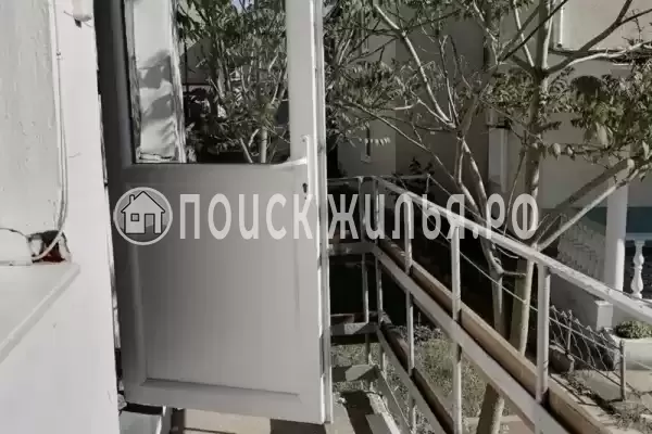 Гостиница «Домик у моря», Саки