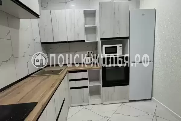 Квартира «Просторная квартира с тремя спальнями», Ольгинка Квартира «Просторная квартира с тремя спальнями», Ольгинка