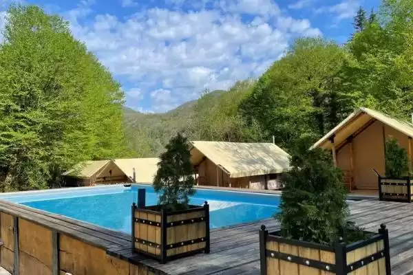 Частный сектор «Глэмпинг Soloh SPA Village»