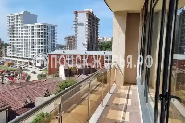 Частный сектор «Таунхаус с панорамной крышей»