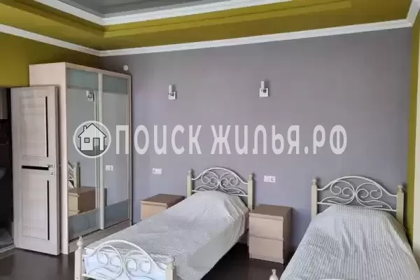 Частный сектор «Таунхаус с панорамной крышей»