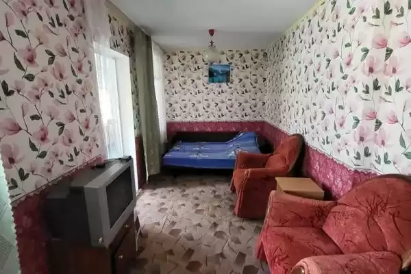 Квартира «На высоком берегу» Квартира «На высоком берегу»