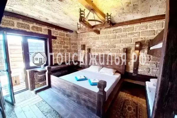 Частный сектор «Семейный клуб Замок»