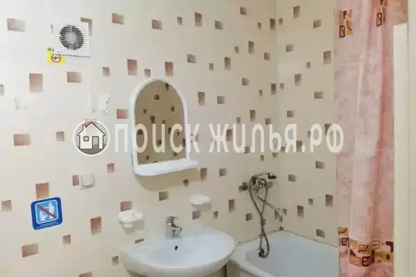 Частный сектор «Зеленый дом с бассейном»