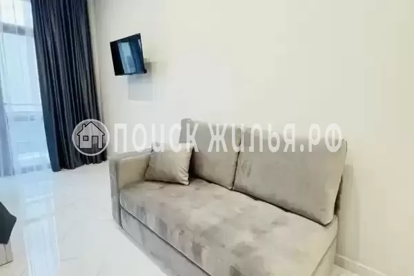 Апартаменты «С бассейном и балконом»