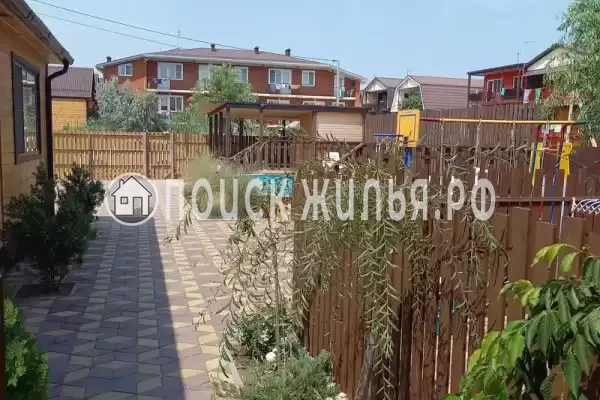 Частный сектор «Коттедж на Клубничной»