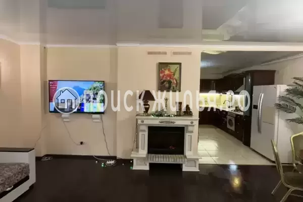 Квартира «3-х комнатная центре»