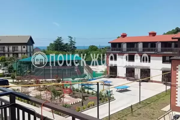 Частный сектор «Трёхэтажный таунхаус»