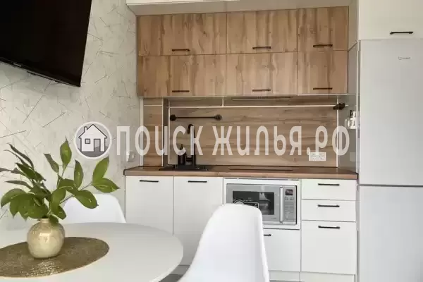 Апартаменты «С балконом»