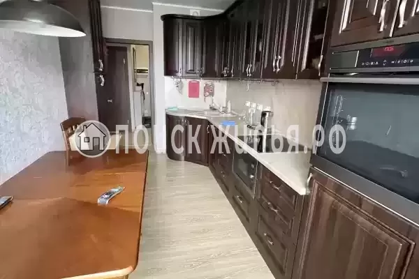 Квартира «Трешка с видом на озеро Смолино» Квартира «Трешка с видом на озеро Смолино»