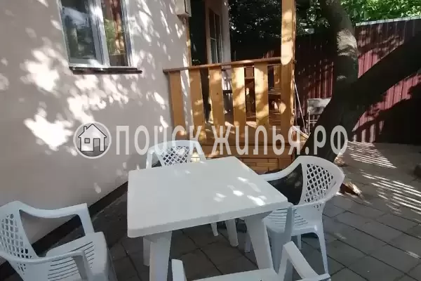 Дом под ключ, пр-т. Геленджикский, д.72 Дом под ключ, пр-т. Геленджикский, д.72