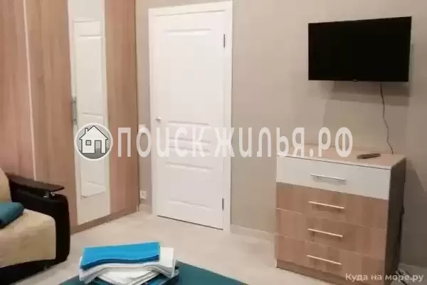 Частный сектор «Апартаменты с отдельным входом в частном доме»