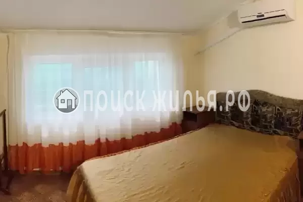 База отдыха «Дом с колоннами» База отдыха «Дом с колоннами»