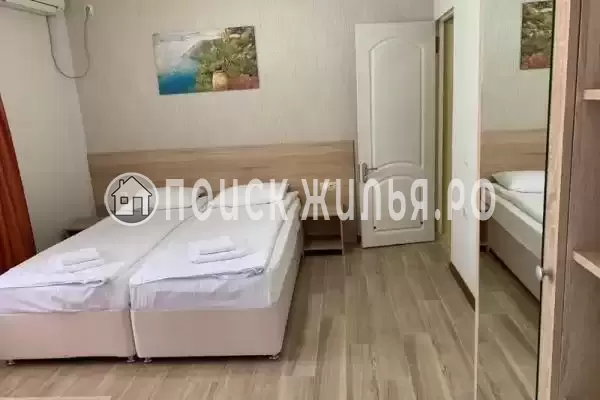 «Лео Гранд» «Лео Гранд»