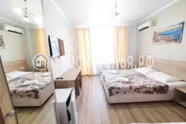 «Лео Гранд» «Лео Гранд»