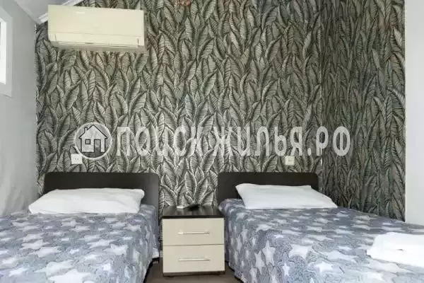 «Лео Гранд» «Лео Гранд»