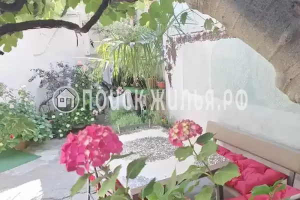 Частный сектор «Часть дома у моря»