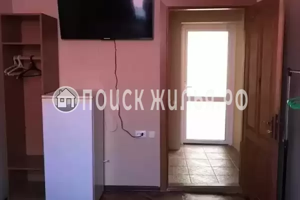 «На лазурной 22»