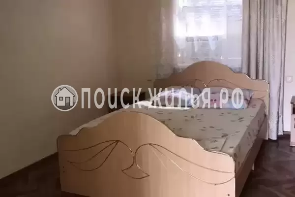 «На лазурной 22»