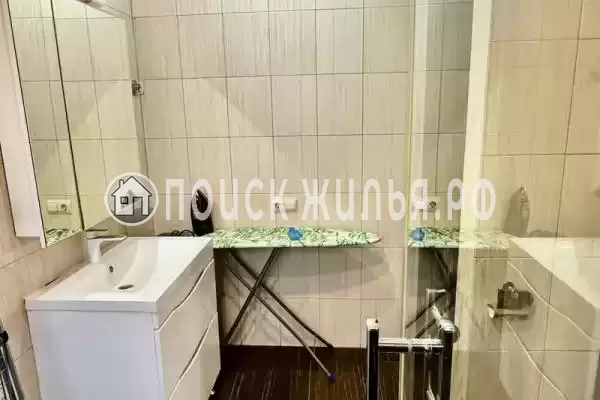 Частный сектор «Двухэтажный дом на Старошкольной»