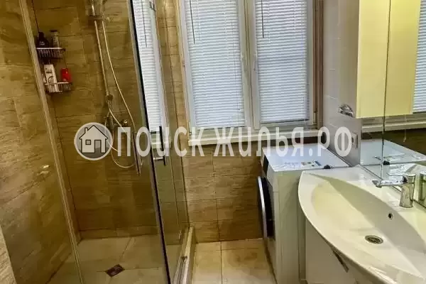 Частный сектор «Двухэтажный дом на Старошкольной»