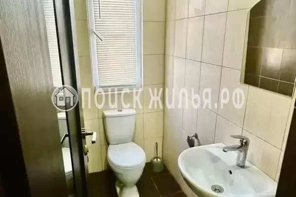 Частный сектор «Двухэтажный дом на Старошкольной»