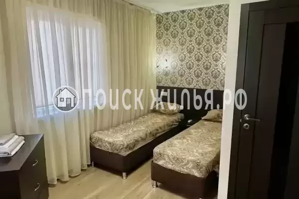 Частный сектор «Двухэтажный дом на Старошкольной»