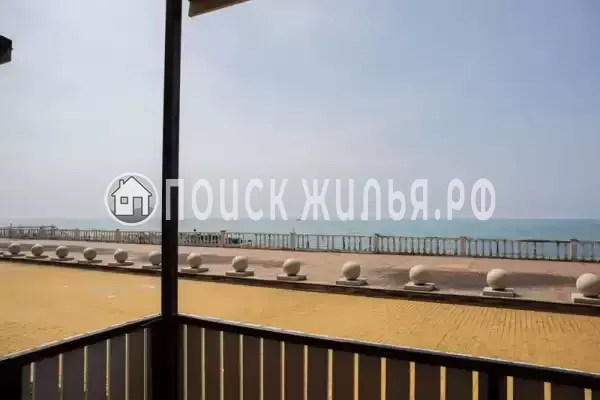 Апартаменты, Набережная, д.11