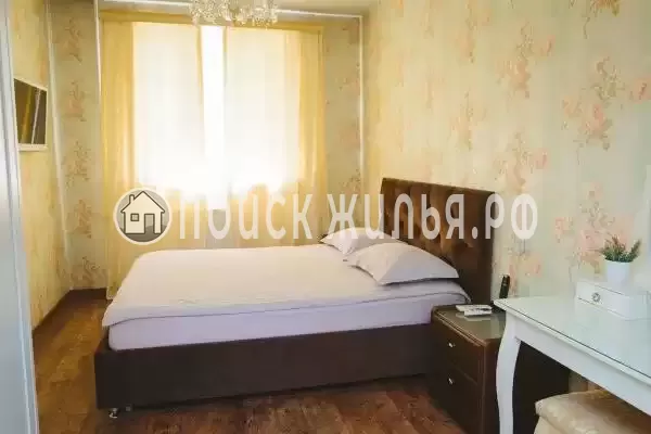 Отель «Гостиничный комплекс Аурумс Континент»