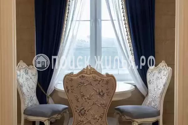 Отель «Крылья» Отель «Крылья»