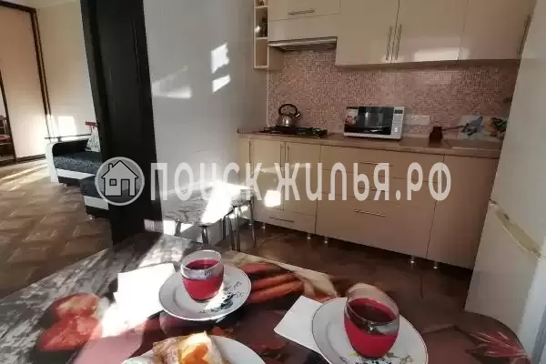 «На 4-й Новоселовской» «На 4-й Новоселовской»