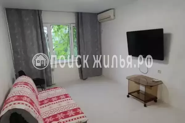 Частный сектор «Двухкомнатная в центре»