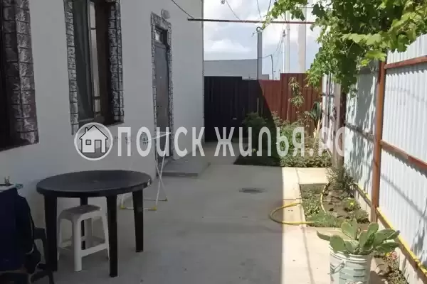 Частный сектор «Коттедж с бассейном» Частный сектор «Коттедж с бассейном»