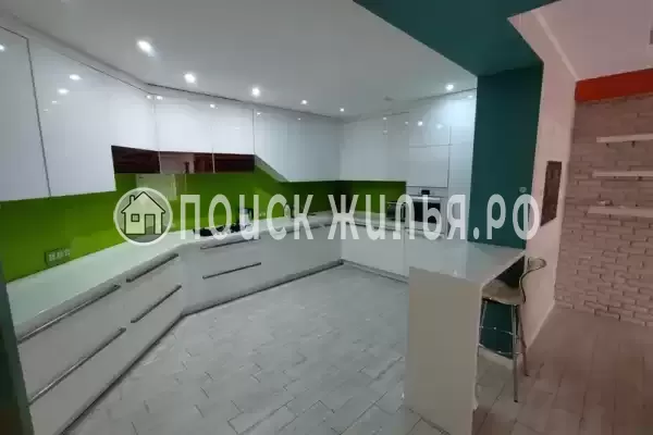 Частный сектор «Трехкомнатная в ЖК Акватория»