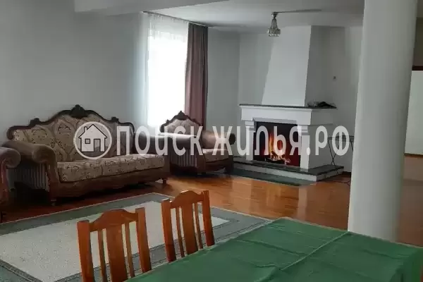 Частный сектор «Коттедж в центре»