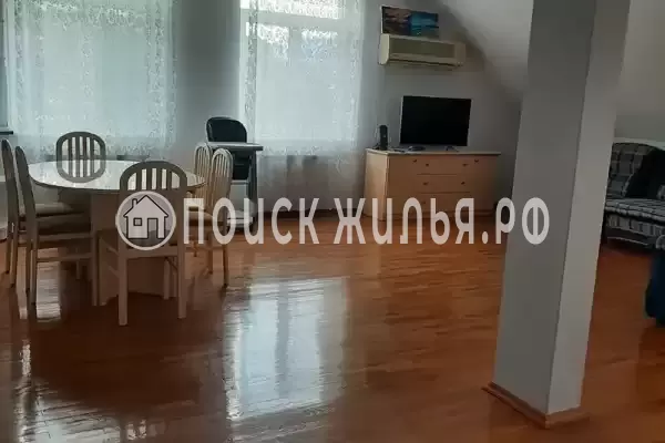 Частный сектор «Коттедж в центре»