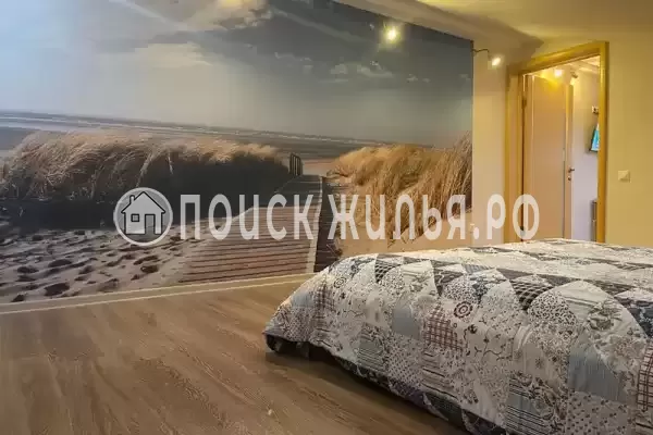 Частный сектор «Мансардный этаж в центре» Частный сектор «Мансардный этаж в центре»