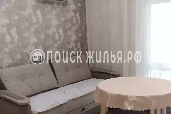 Частный сектор «Двухкомнатная в ЖК Акварель»