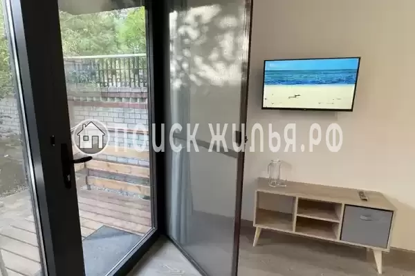 Частный сектор «Домик под ключ на Тонком мысу»