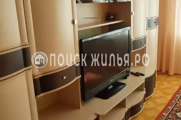 Частный сектор «3-х комнатный этаж под ключ»