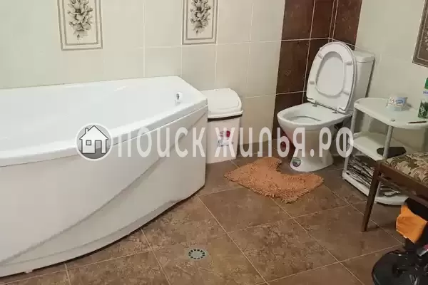 Частный сектор «3-х комнатный этаж под ключ»