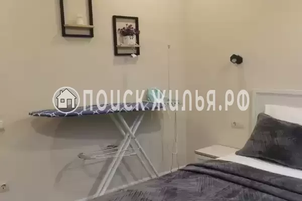 Квартира «В центре на первой береговой линии»